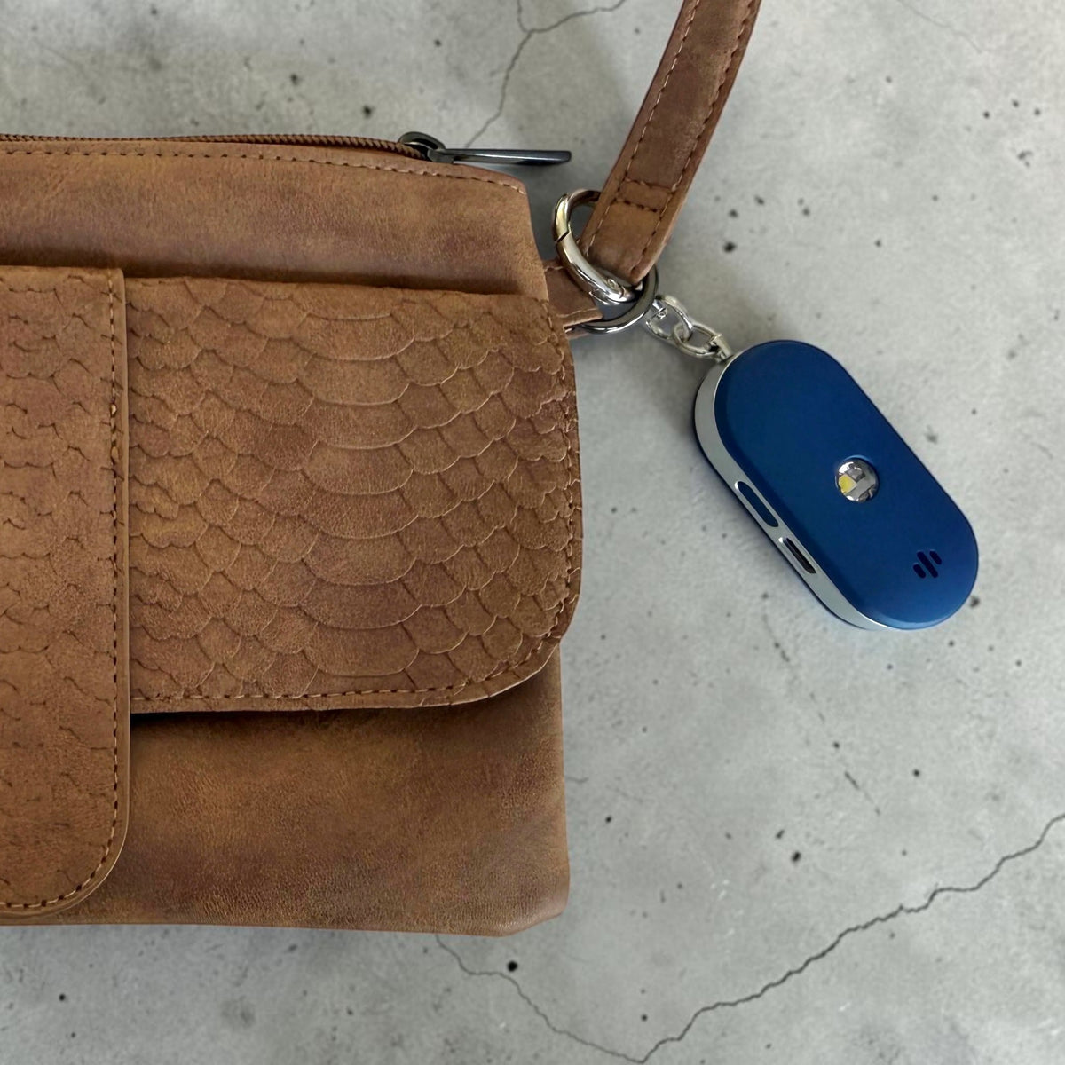 Aupero Alarmknop Go – Persoonlijk Alarm 130 dB met Smartphone SOS