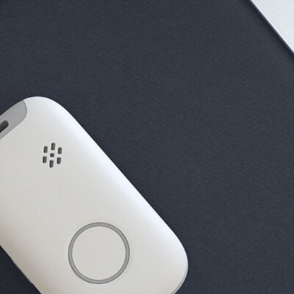 Aupero Alarmknop 4G GPS + oplaadstation (Nederlands gesproken)